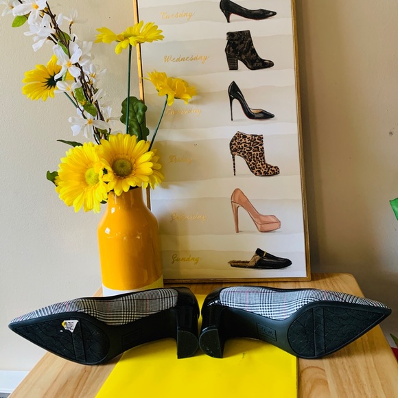 Beautiful Abella heels Shoes - Picture 8 of 12